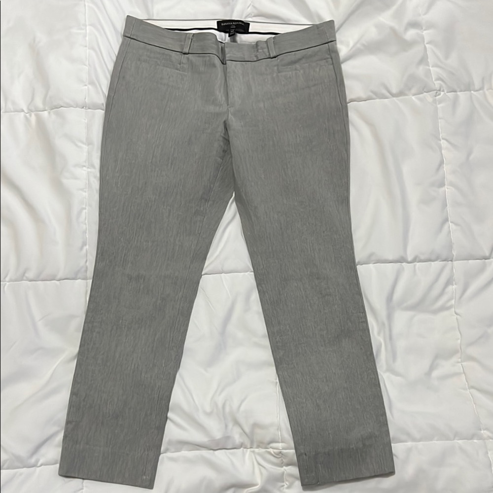 Banana Republic Gray Dress Pants with Flat Front Design